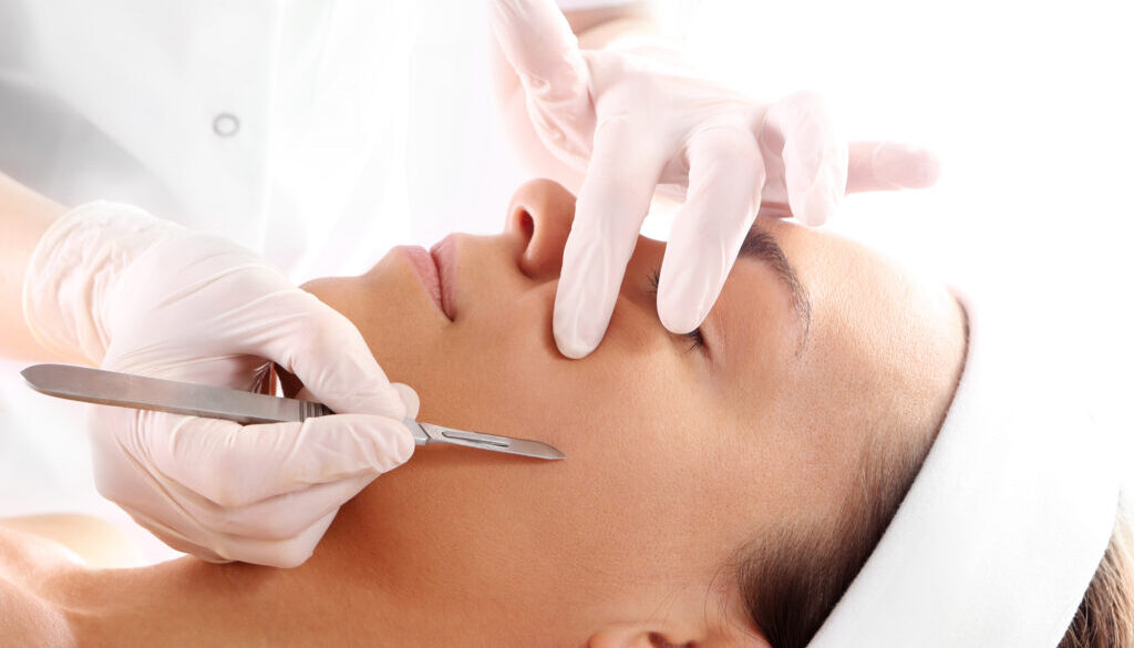 Dermaplaning