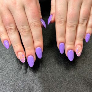 nails_floral_purple